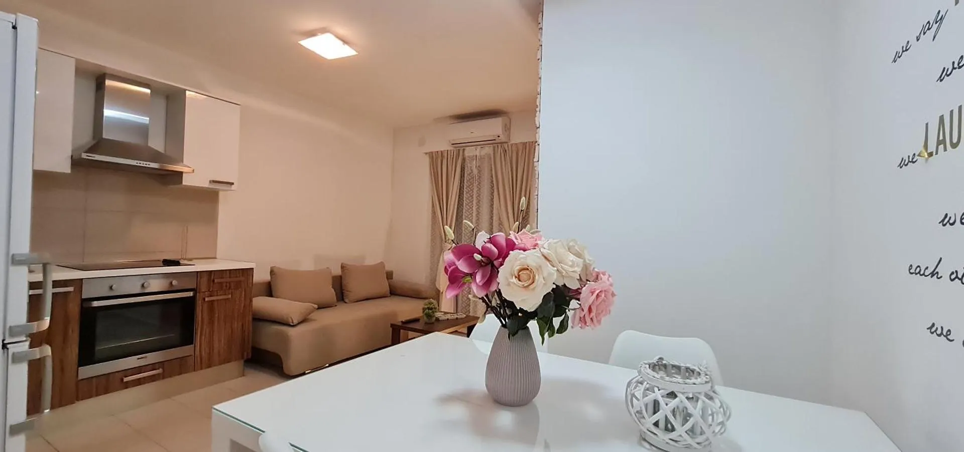 Holiday Apartments Stobrec 스플리트 크로아티아
