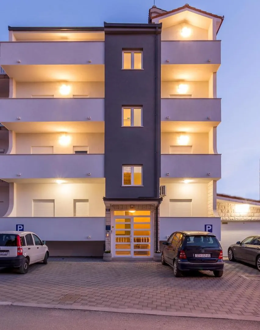 Holiday Apartments Stobrec 스플리트