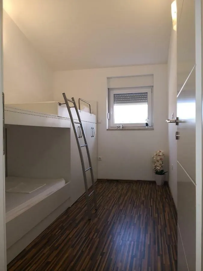 Holiday Apartments Stobrec 스플리트